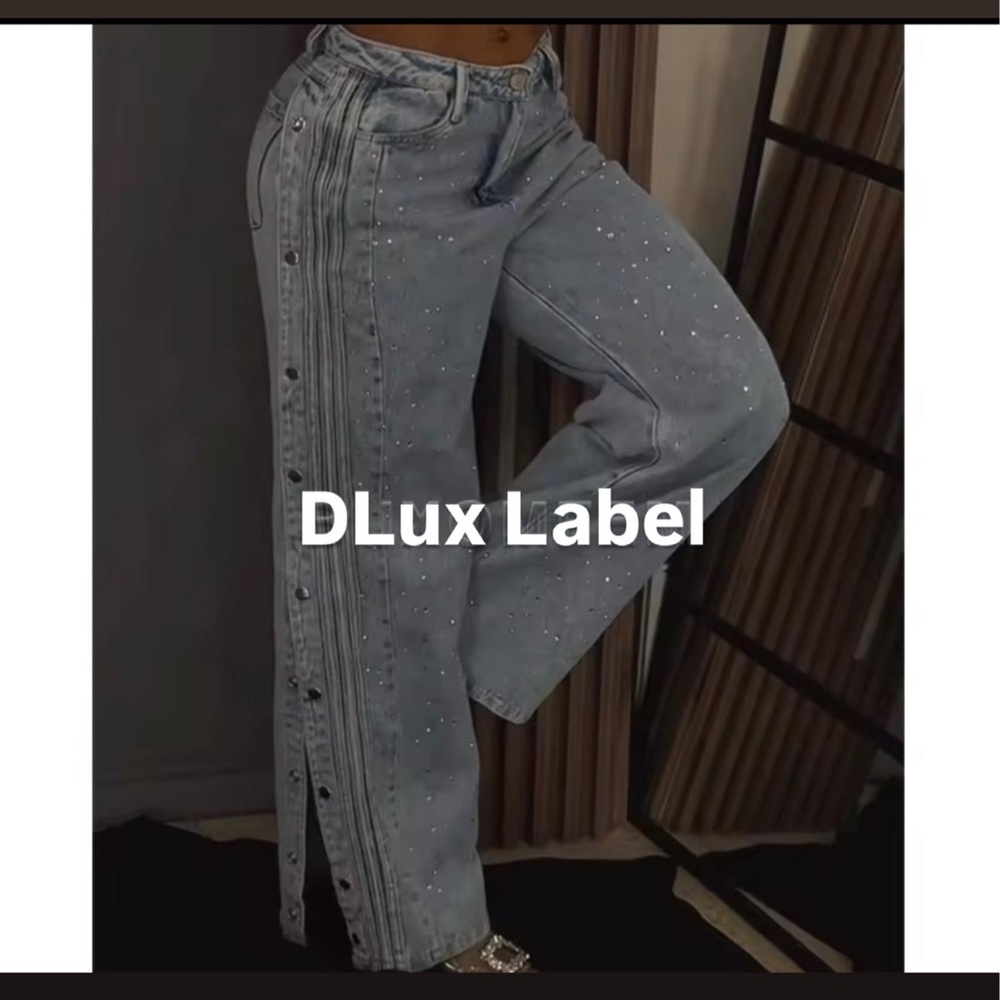 Women's Light Blue Wide-Leg Jeans